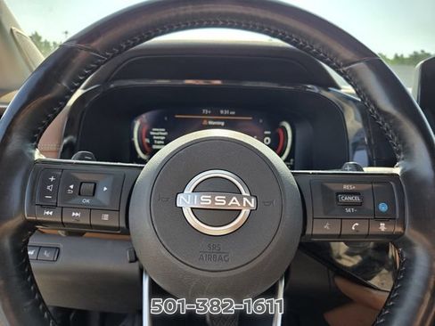 Used 2022 Nissan Pathfinder Platinum w/ Cargo Package FWD image 24