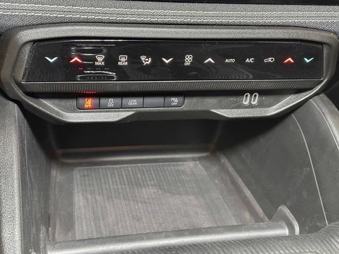 New 2026 Jeep Cherokee Laredo AWD/4WD image 28