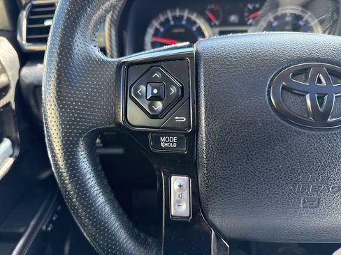 Used 2017 Toyota 4Runner Limited AWD/4WD image 12