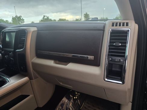 Used 2016 RAM 1500 Laramie Longhorn w/ Convenience Group AWD/4WD image 28