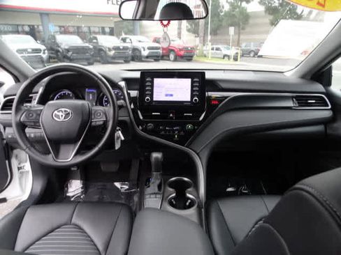 Certified 2023 Toyota Camry SE image 22