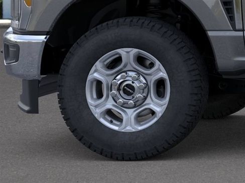 New 2026 Ford F250 XLT AWD/4WD image 19