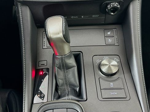 Used 2016 Lexus RC 350 AWD image 25