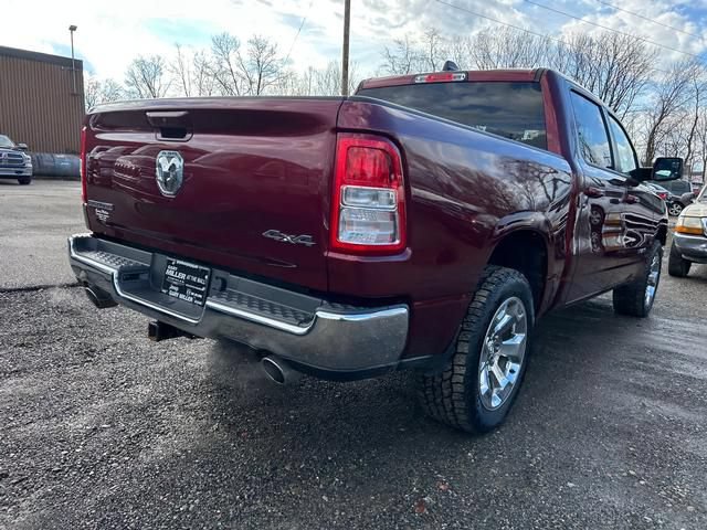 Used 2022 RAM 1500 Big Horn AWD/4WD image 3