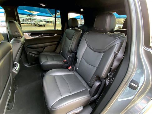 Used 2020 Cadillac XT6 Premium Luxury image 20