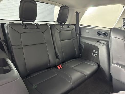 New 2025 Lincoln Aviator Premiere image 25