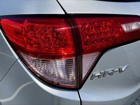 Used 2016 Honda HR-V EX image 23