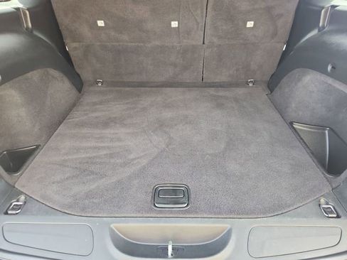 Used 2018 Jeep Grand Cherokee Laredo image 24