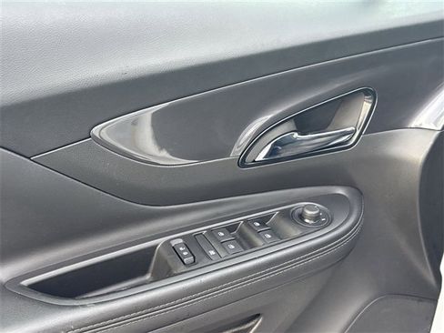 Certified 2020 Buick Encore Preferred image 22