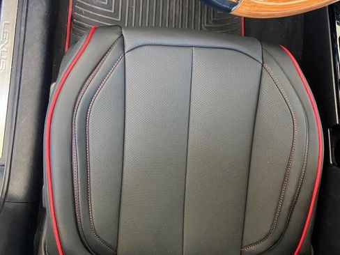 Used 2013 Lexus ES 300h image 20