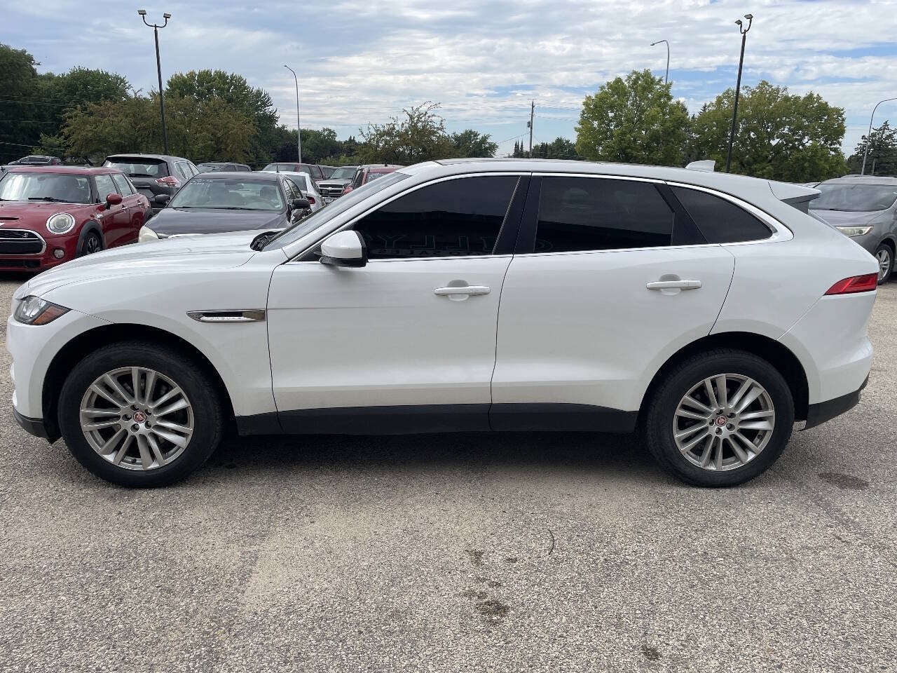 Used 2017 Jaguar F-PACE Prestige AWD/4WD image 6