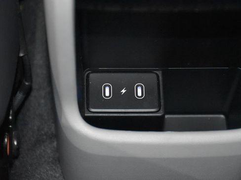 Used 2025 Hyundai Kona SEL image 27