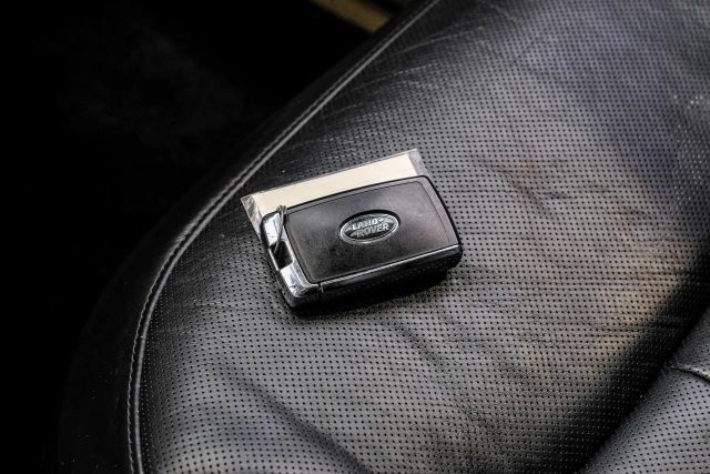Used 2023 Land Rover Range Rover SE AWD/4WD image 69