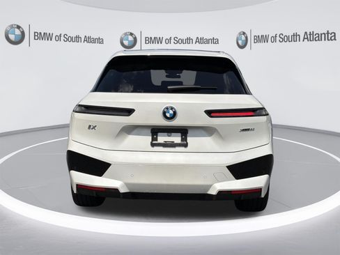 Used 2024 BMW iX xDrive50 w/ Premium Package AWD/4WD image 24