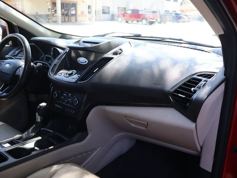 Used 2017 Ford Escape Titanium w/ Equipment Group 301A AWD/4WD image 17