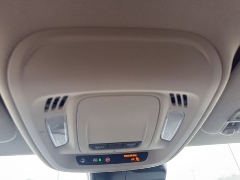 Used 2023 Buick Envision Preferred w/ Sport Touring Package image 24