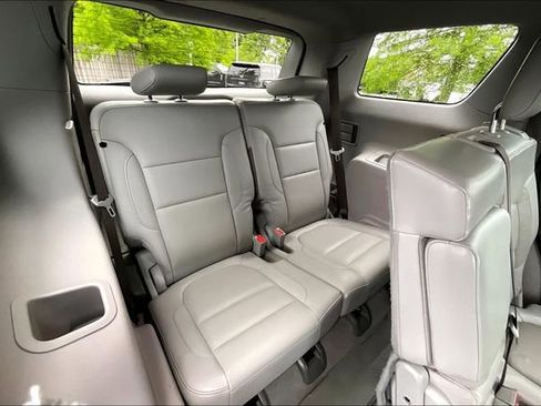 Used 2019 GMC Acadia SLT FWD image 28