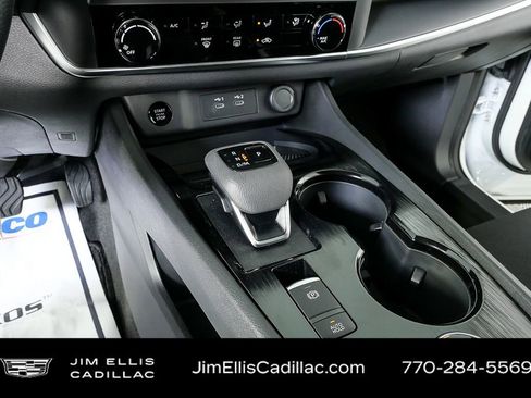 Used 2026 Nissan Rogue S image 17