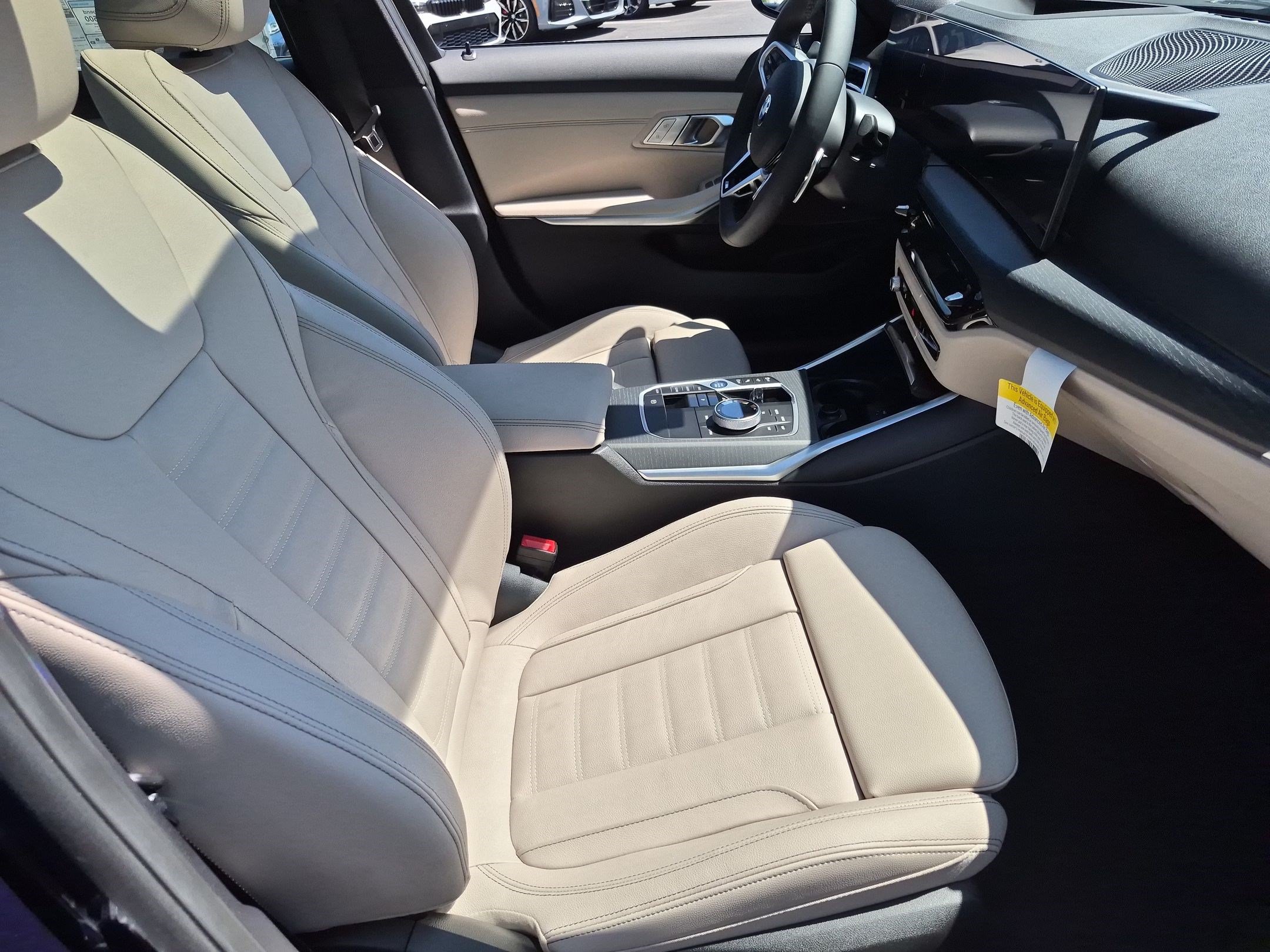 New 2026 BMW 330i Sedan w/ M Sport Package RWD image 34
