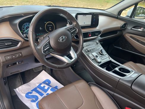 Used 2023 Hyundai Santa Fe Limited image 17