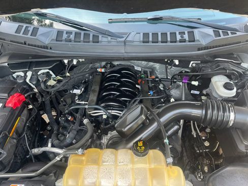 Used 2018 Ford F150 Lariat image 19