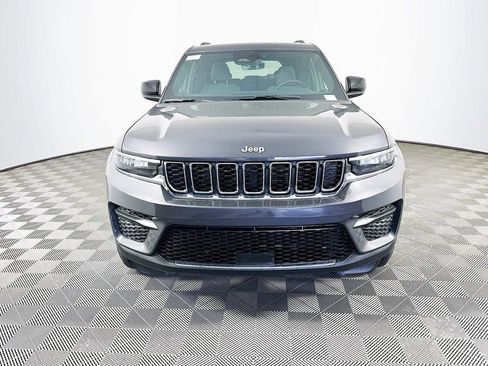 New 2026 Jeep Grand Cherokee Laredo X AWD/4WD image 4