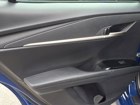 Certified 2025 Toyota Camry LE image 10