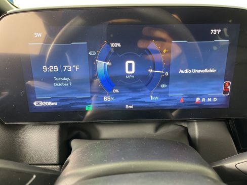 New 2026 Chevrolet Equinox EV LT image 32