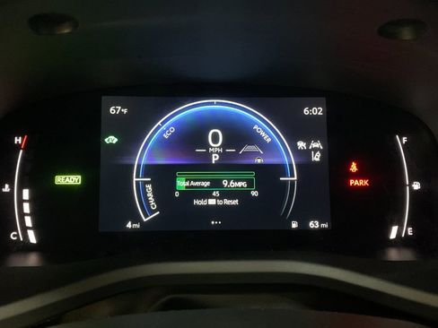 New 2026 Toyota Camry SE FWD image 29