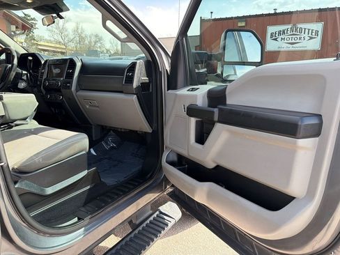 Used 2021 Ford F250 XL w/ STX Appearance Package AWD/4WD image 15