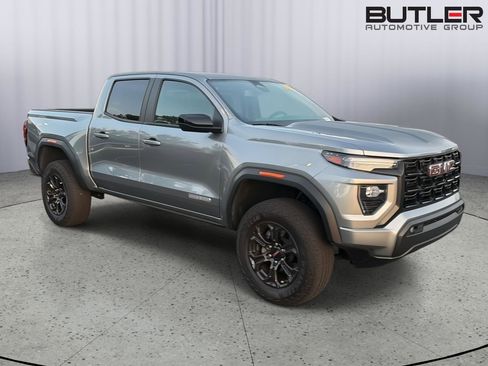 Used 2024 GMC Canyon Elevation w/ Elevation Premium Package RWD image 6