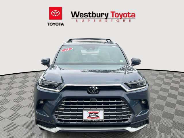 Certified 2025 Toyota Grand Highlander AWD Hybrid image 3