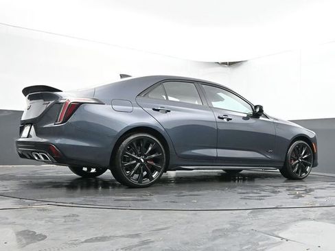 New 2025 Cadillac CT4 V w/ Super Cruise Package image 40
