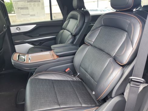 New 2026 Lincoln Navigator Black Label AWD/4WD image 29