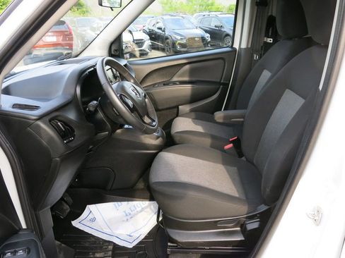Used 2022 RAM ProMaster City Tradesman FWD image 12