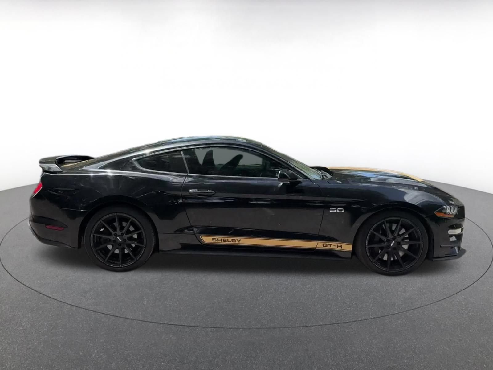 Used 2022 Ford Mustang GT Premium w/ GT Performance Package RWD image 15