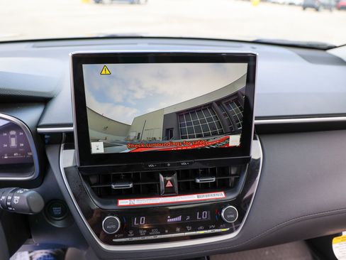 Certified 2026 Toyota Corolla Cross XLE w/ Convenience Package FWD image 21