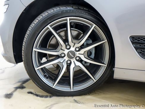 Used 2023 Genesis G70 2.0T RWD image 12