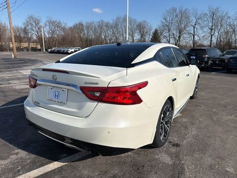 Used 2017 Nissan Maxima Platinum w/ Medallion Package image 5