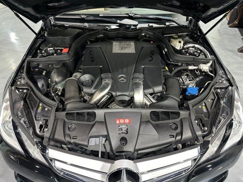 Used 2012 Mercedes-Benz E 550 Cabriolet image 25