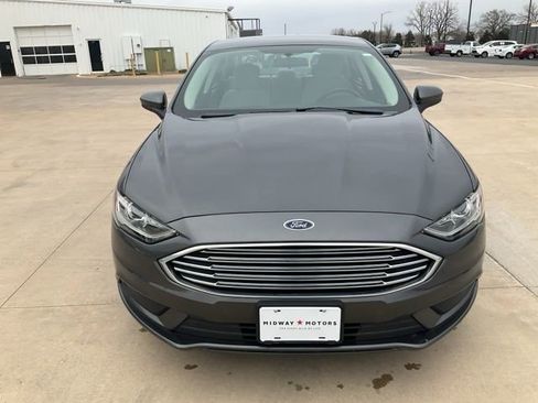 Used 2018 Ford Fusion S FWD image 39