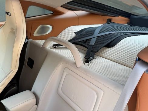 Used 2020 McLaren GT RWD image 9