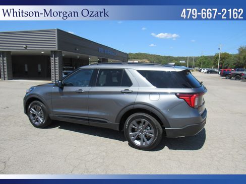 New 2026 Ford Explorer Active w/ Active Comfort Package AWD/4WD image 9