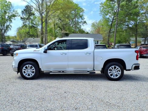 Used 2023 Chevrolet Silverado 1500 LTZ w/ LTZ Premium Package image 4