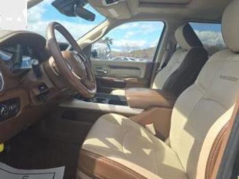Used 2019 RAM 2500 Laramie AWD/4WD image 5
