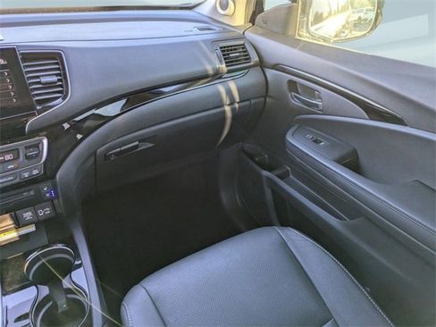 Certified 2022 Honda Pilot Elite image 19