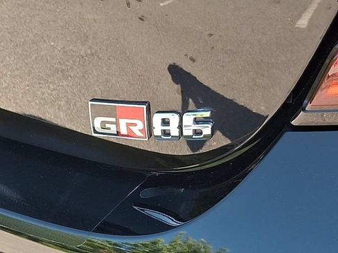 Used 2022 Toyota GR86 Premium w/ ALL Weather Mat Package (TMS) RWD image 33