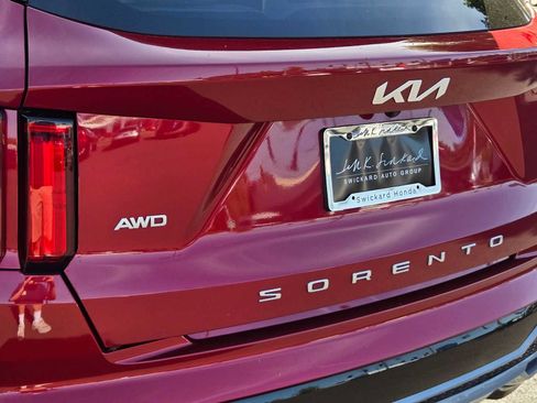 Used 2022 Kia Sorento SX AWD/4WD image 14
