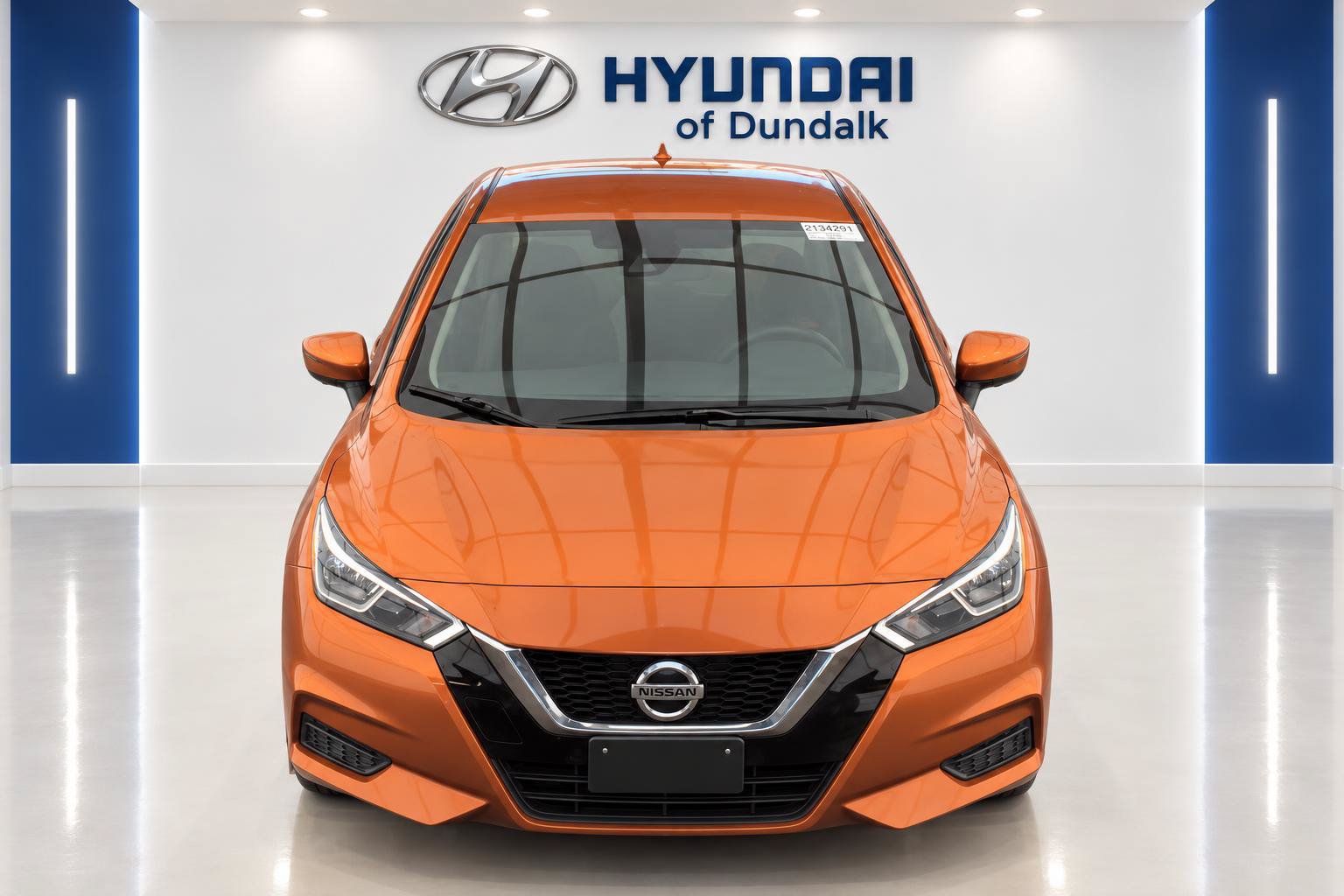 Used 2022 Nissan Versa SV FWD image 5