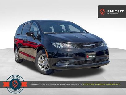 New 2026 Chrysler Voyager LX